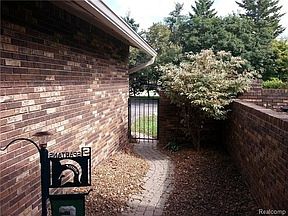 1st image of 4006 Foxpointe Dr #1