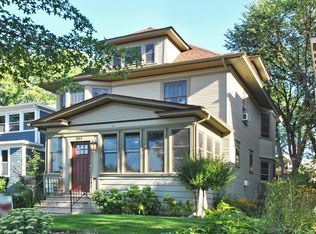 853 Portland Ave, Saint Paul, MN 55104