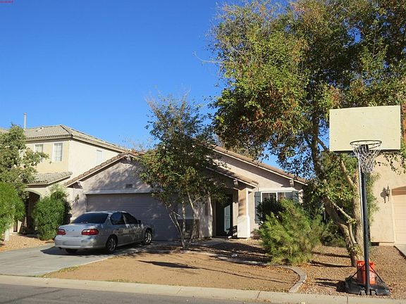 3rd image of 45032 W Sage Brush Dr