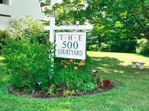 500 West St APT 18, Amherst, MA 01002