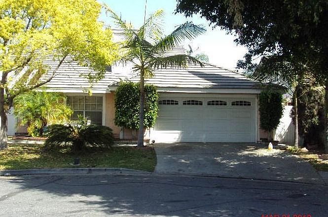 1st image of 9247 Fairmont Ln