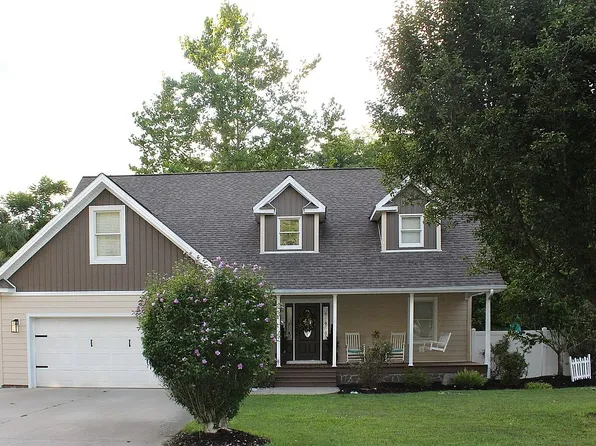 124 Frank St, Staffordsville, KY 41256