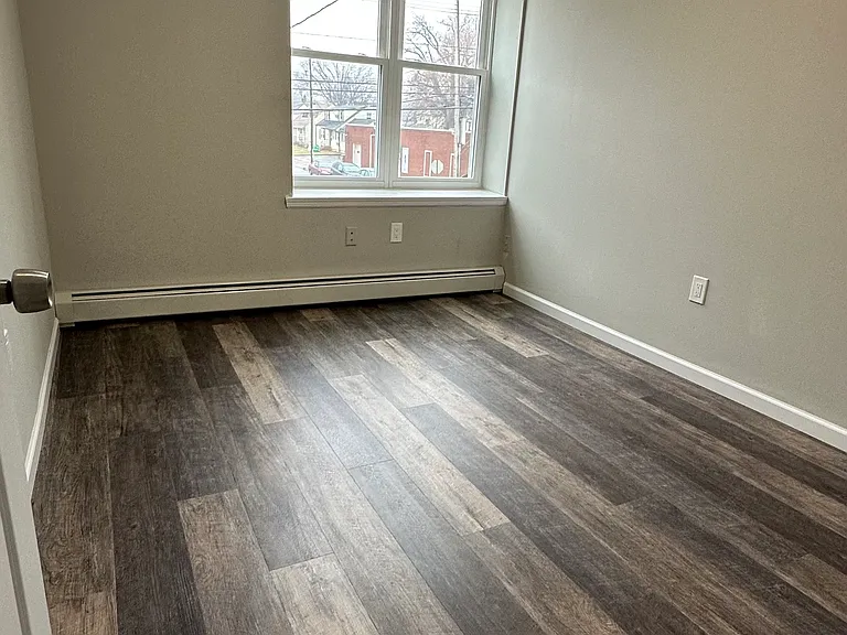 1701 S Wood Ave #3 — Photo 3