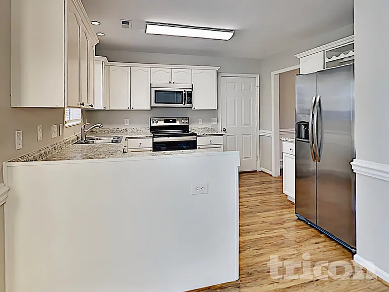 3906 Windsorwood Ct — Photo 5