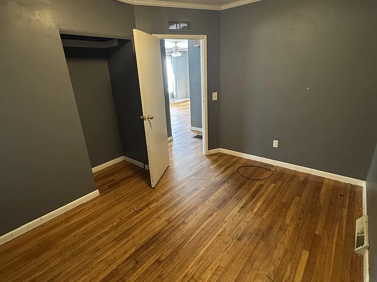 128 Jefferson St — Photo 4