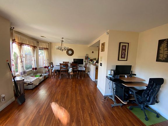 3rd image of 2084 Calle Mesa Alta