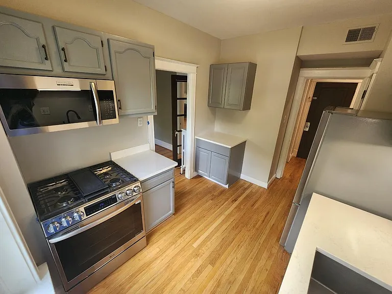 6403 San Bonita Ave #2F — Photo 32
