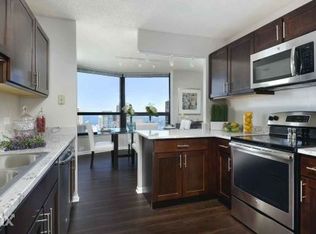 183 N Harbor Dr, Chicago, IL 60601