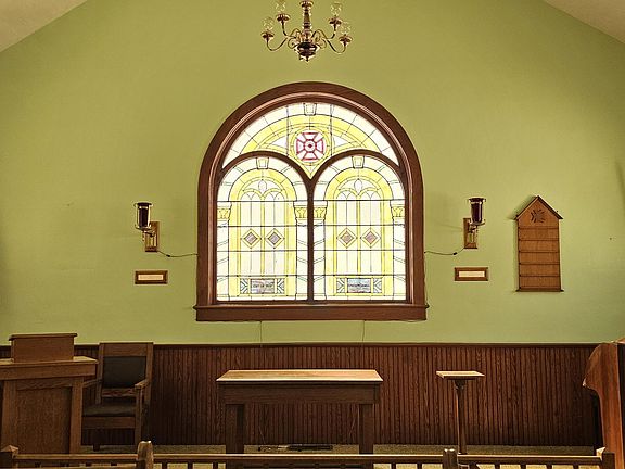 4th image of 14 Hankins Church