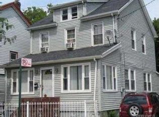 11153 Farmers Blvd, Saint Albans, NY 11412