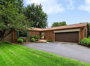 208 Ironwood Cir, Noblesville, IN 46062