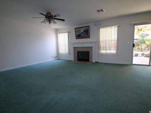 3rd image of 414 Osprey Dr