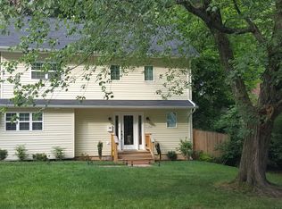 1702 Gruenther Ave, Rockville, MD 20851