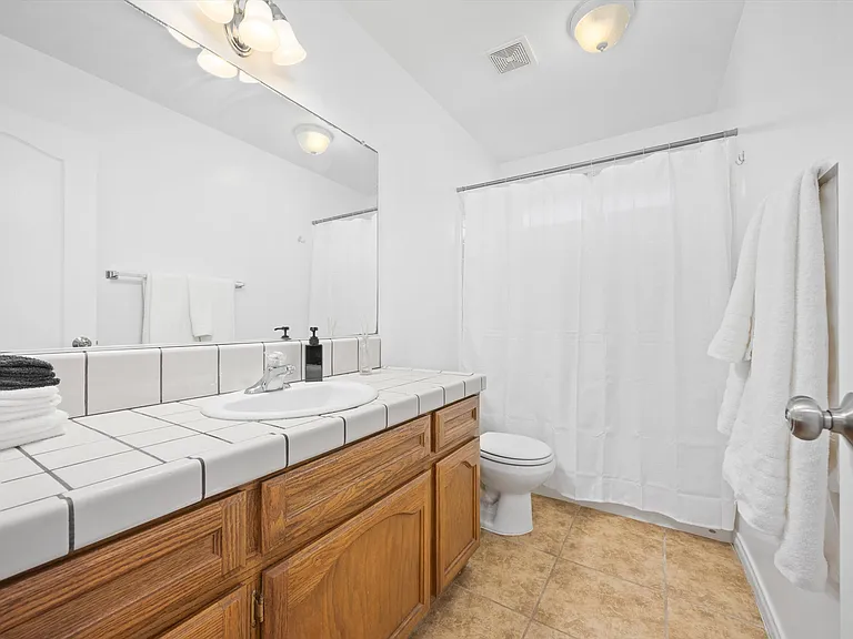 11610 Invidia Ct — Photo 31