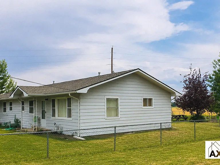 902 E Baseline Rd — Photo 8