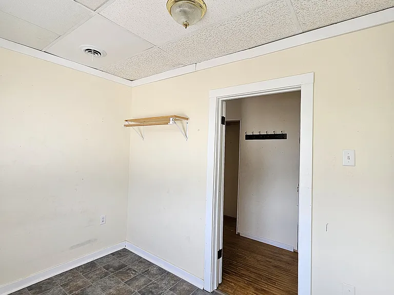 312 Sycamore St #12 — Photo 4