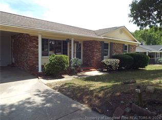 1909 Ashton Rd, Fayetteville, NC 28304