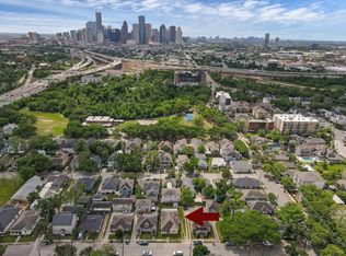 118 North St, Houston, TX 77009