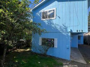 213 SE Neptune Ave, Lincoln City, OR 97367