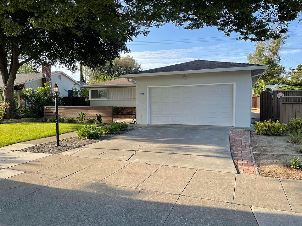 1st image of 5119 Country Ln