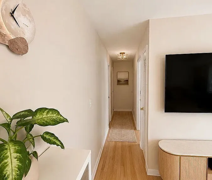 804 Raymond Rd — Photo 12