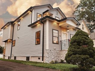 110 Brinkerhoff St, Ridgefield Park, NJ 07660