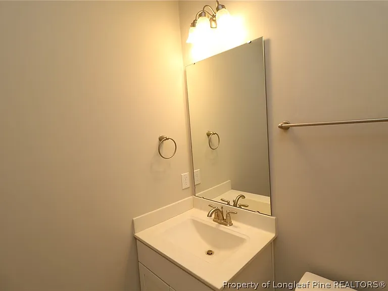 240 Mystwood Hollow Cir — Photo 24