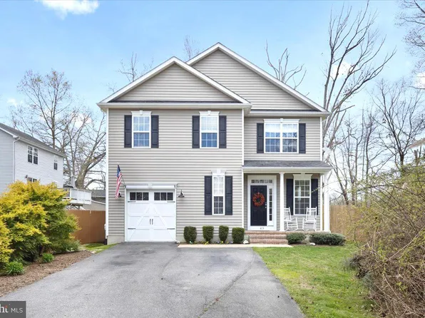 813 Birch Ave, North Beach, MD 20714