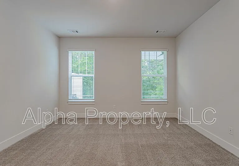 1554 Shallons Ct — Photo 15