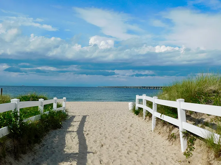 4728 Beach Bay Ct — Photo 21