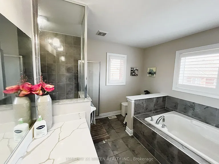 199 Windfields Farm Dr W — Photo 19