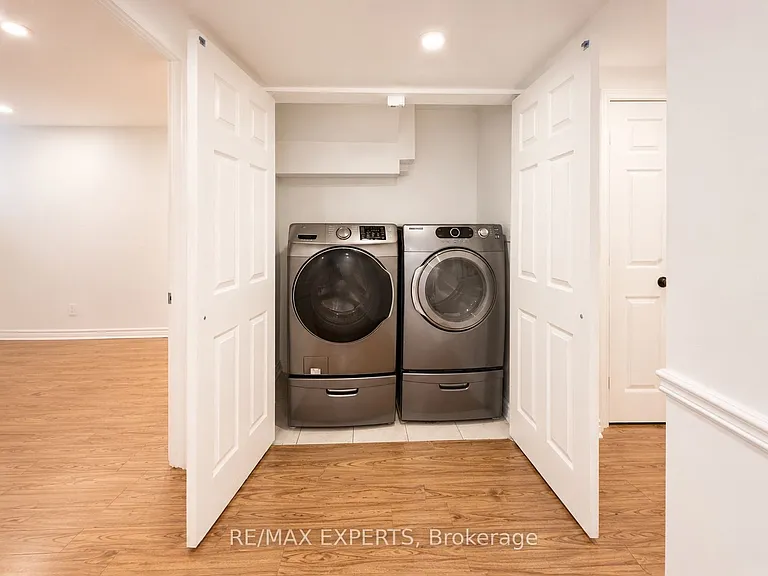 4 Mosely Cres #BASEMENT — Photo 8