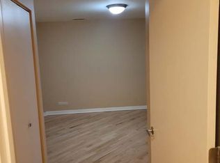 3611 W Montrose Ave #104, Chicago, IL 60625