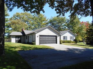 4669 Beachwood Cir, Oscoda, MI 48750