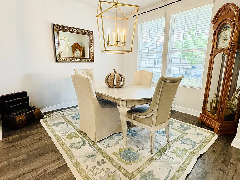 2464 Campton Loop — Photo 8