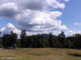 45 Highfield Ln, Castleton, VA 22716