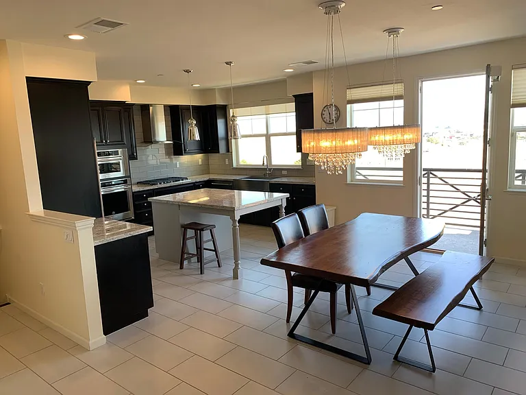 3895 Camino Loop — Photo 8
