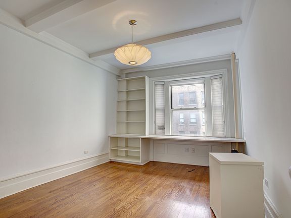 2nd image of 250 W 104th St #52