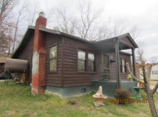 112 Vale St, Marion, NC 28752