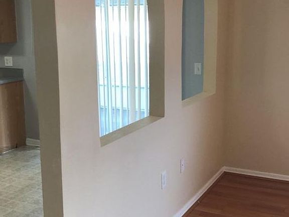5th image of 3936 Stonefield Dr