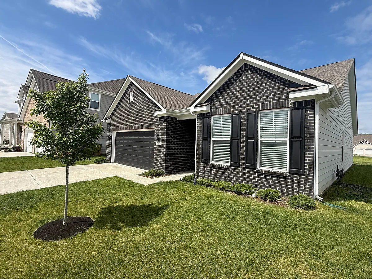 Building Photo - 2822 Martin Ct