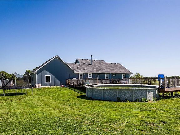 5th image of 2511 NE County Road 13514
