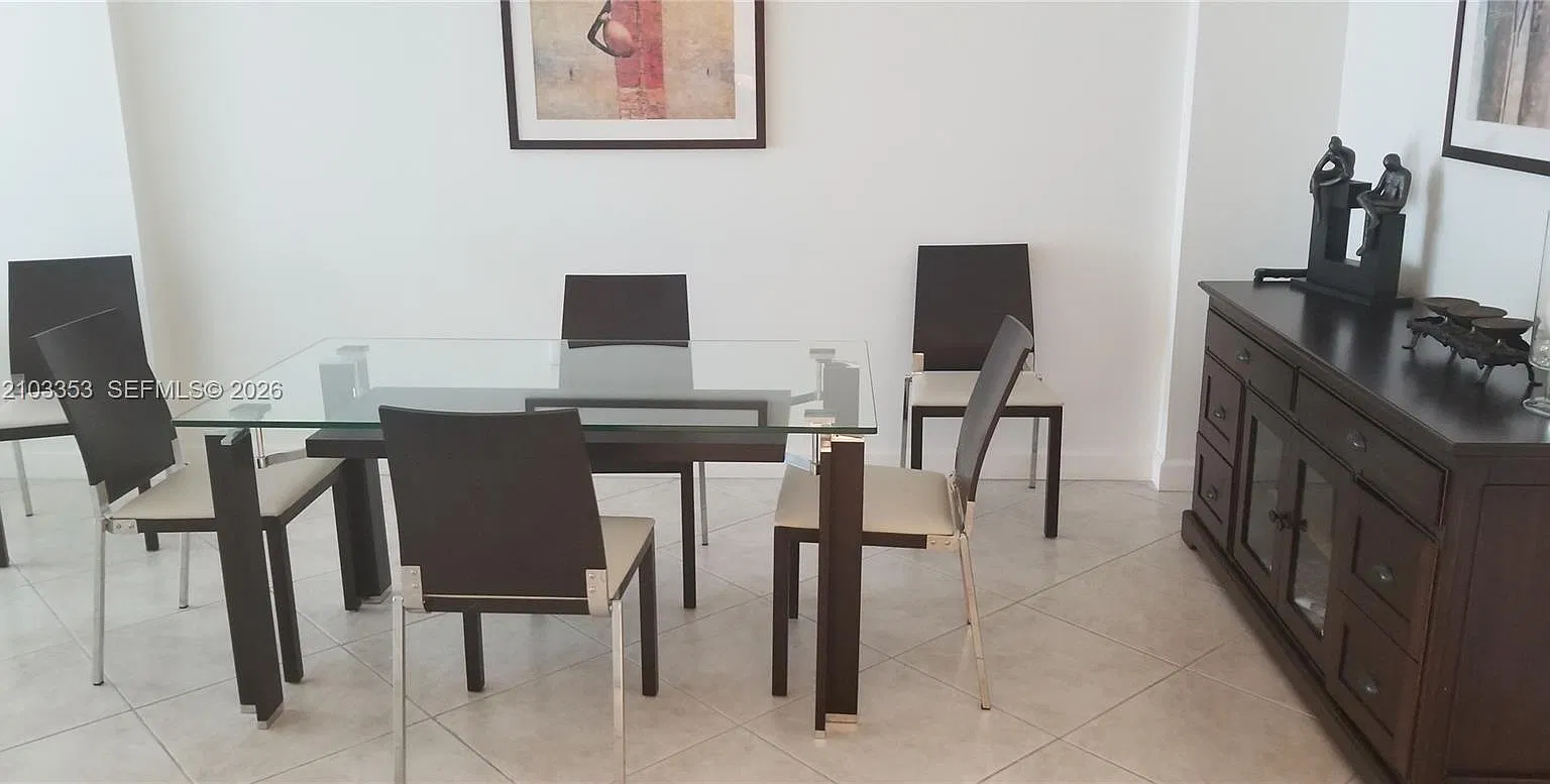 Arlen House Condo — Photo 4