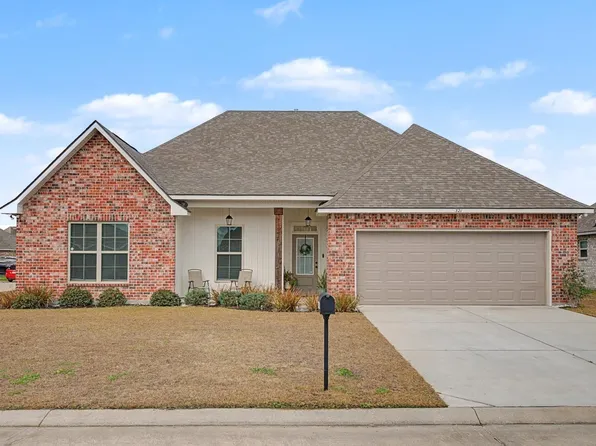 321 Carriage Way, Thibodaux, LA 70301