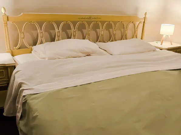 (undisclosed Address), Dearborn, MI 48124