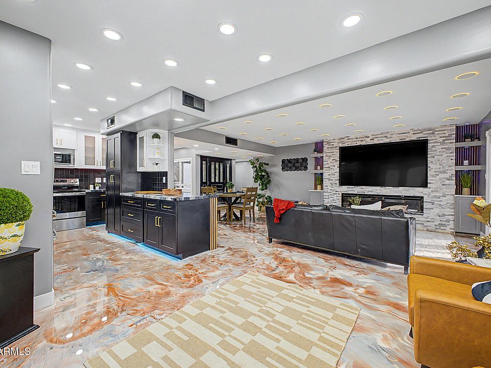 1st image of 26014 S BRENTWOOD Drive