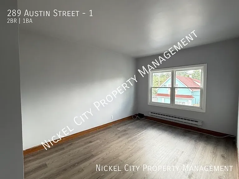 289 Austin St #1 — Photo 4