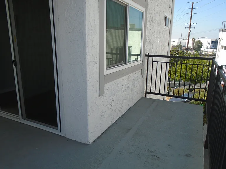 Stonewood Apartments — Photo 15