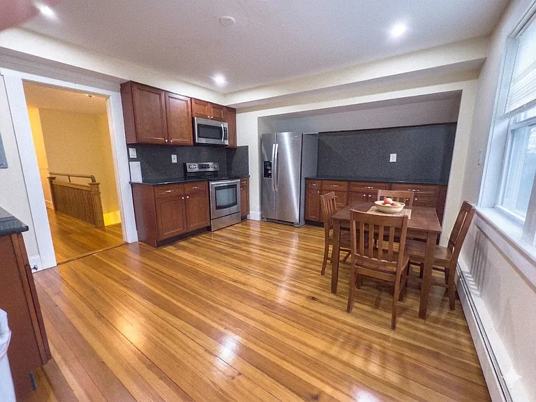 5 Atherton St #2 — Photo 2