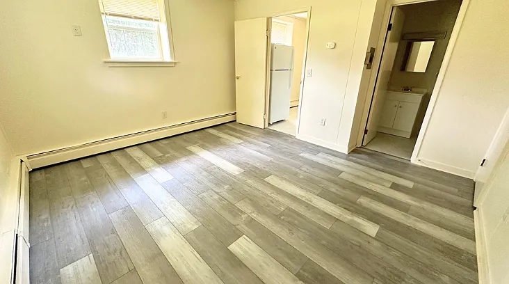 9 Village Cir #1 — Photo 6